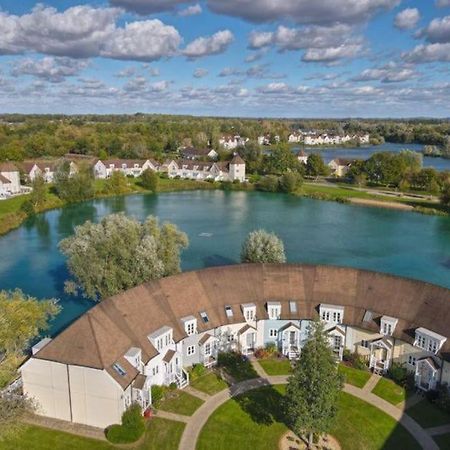 Cotswold Lake House Cirencester Buitenkant foto