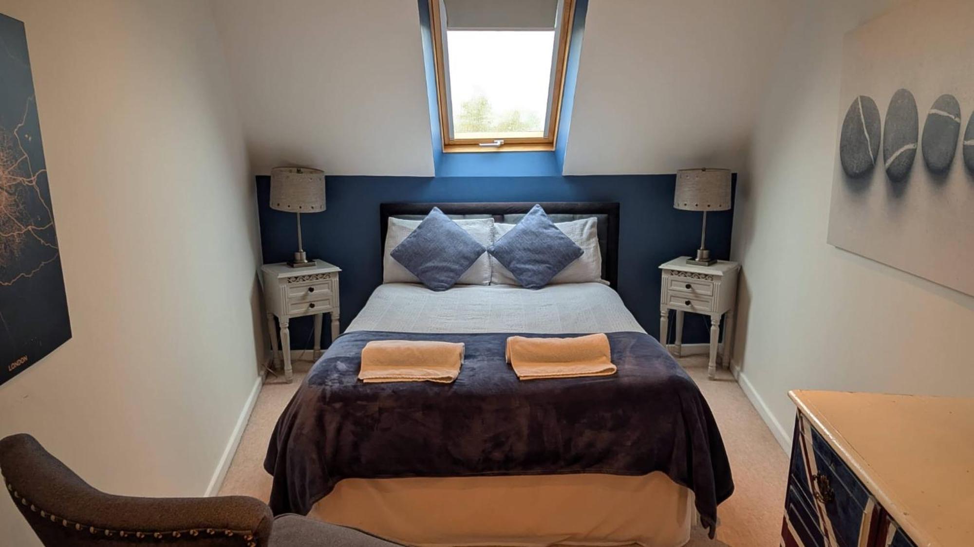 Cotswold Lake House Cirencester Buitenkant foto